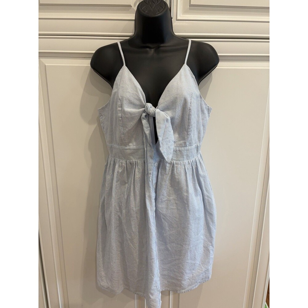 Altar'd State Tie-Front Key Hole Blue and White Striped Mini Dress Size Large